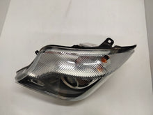 Laden Sie das Bild in den Galerie-Viewer, Frontscheinwerfer Mercedes-Benz Sprinter A9068206200 LED Links Headlight