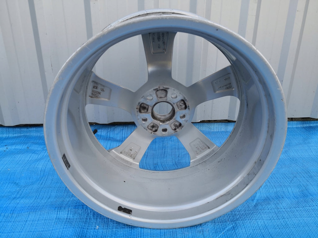 1x Alufelge 19 Zoll 8.0" 5x112 49ET Glanz Silber 8V0601025CE Audi A3 Rim Wheel