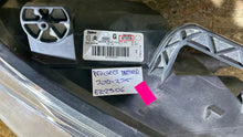 Load image into Gallery viewer, Frontscheinwerfer Peugeot Partner 9677202480 Rechts Scheinwerfer Headlight SCH1280984931sx