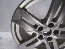 Load image into Gallery viewer, 1x Alufelge 17 Zoll 7.0" 5x112 42ET Glanz Silber 8W0601025P Audi A4 B9 Rim Wheel FEL1120409377ki