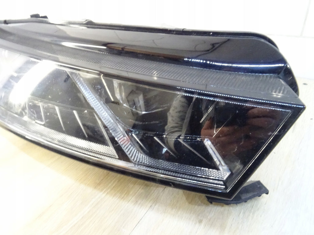 Frontscheinwerfer Skoda Octavia IV 5E4941016A LED Rechts Scheinwerfer Headlight SCH9583281188ld