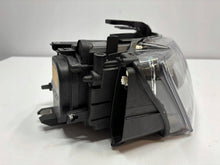 Laden Sie das Bild in den Galerie-Viewer, Frontscheinwerfer Audi Q3 8U0941006 Rechts Scheinwerfer Headlight SCH7745791922ax