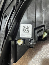 Laden Sie das Bild in den Galerie-Viewer, Frontscheinwerfer BMW 5 5A87913 LED Links Scheinwerfer Headlight SCH7971954561kz