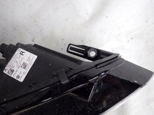 Load image into Gallery viewer, Frontscheinwerfer VW Touran 5TB941082 8V0907399 LED Rechts Headlight SCH4155340303pe