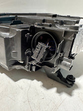 Load image into Gallery viewer, Frontscheinwerfer VW T-Roc 2GA941036AF LED Rechts Scheinwerfer Headlight SCH8354904980lz