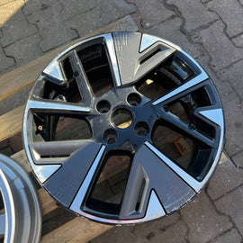 1x Alufelge 17 Zoll 9833892680 Opel Corsa F Rim Wheel FEL9053043757pc