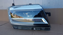 Load image into Gallery viewer, Frontscheinwerfer VW Crafter 7C1941036F Full LED Rechts Scheinwerfer Headlight SCH8318998805vd