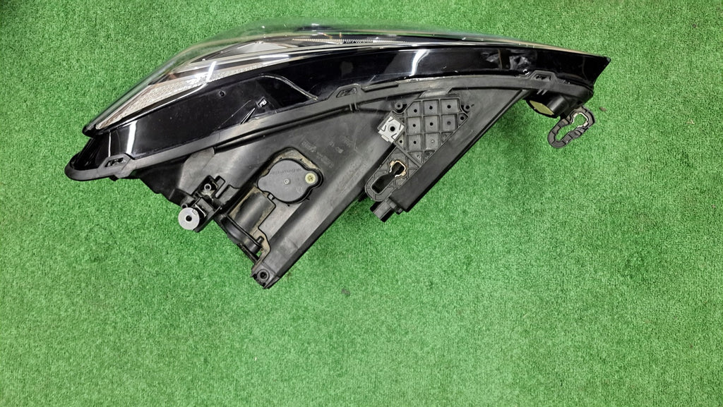 Frontscheinwerfer Seat Leon 5FB941007F LED Links Scheinwerfer Headlight