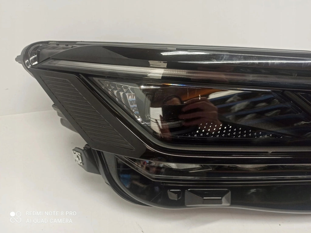 Frontscheinwerfer VW Touareg 761941082A LED Rechts Scheinwerfer Headlight