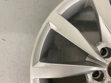 Laden Sie das Bild in den Galerie-Viewer, 1x Alufelge 17 Zoll 6.0" 5x112 48ET Glanz Silber 5G0601025K VW Golf Vii FEL1924467283ff