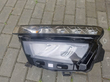 Laden Sie das Bild in den Galerie-Viewer, Frontscheinwerfer Skoda Kamiq 658941015 Links Scheinwerfer Headlight SCH8212690303wi