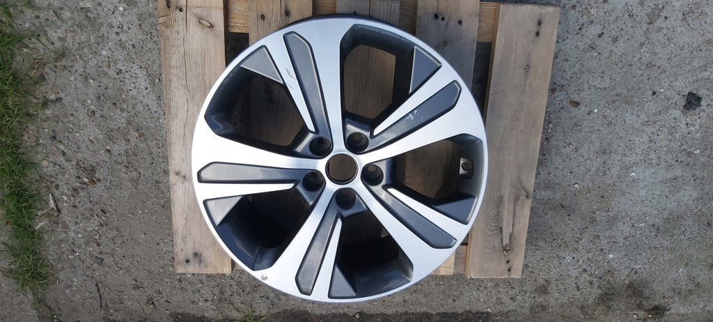 1x Alufelge 19 Zoll 7.5" 5x114.3 49 5ET 52910-C5710 Kia Sorento I Rim Wheel FEL9046075903tn