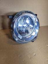 Load image into Gallery viewer, Frontscheinwerfer Jeep Renegade 00520996670 Links Scheinwerfer Headlight SCH6792503075lm