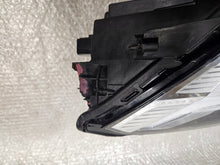 Laden Sie das Bild in den Galerie-Viewer, Frontscheinwerfer Volvo Xc60 II 32342506 Links Scheinwerfer Headlight SCH9235427889gj