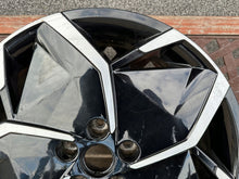 Load image into Gallery viewer, 1x Alufelge 19 Zoll 7.5&quot; 5x114.3 49 5ET Glanz Schwarz 52910-G1130 Hyundai Ioniq