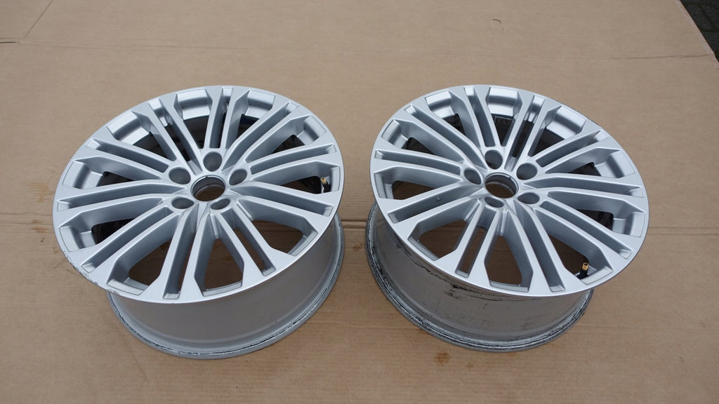 1x Alufelge 18 Zoll 8.0" 5x112 31ET 8W0601025EE Audi A4 Rim Wheel