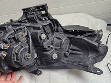 Laden Sie das Bild in den Galerie-Viewer, Frontscheinwerfer Peugeot 4007 Links Scheinwerfer Headlight SCH5652179236vj