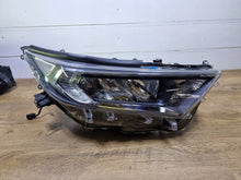 Load image into Gallery viewer, Frontscheinwerfer Toyota Rav V 4 Rechts Scheinwerfer Headlight SCH9294120523yx