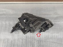 Load image into Gallery viewer, Frontscheinwerfer Toyota Yaris Cross -314 LED Rechts Scheinwerfer Headlight SCH8865393757zx