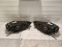 Laden Sie das Bild in den Galerie-Viewer, Frontscheinwerfer Audi A3 8P0941003 Ein Satz Scheinwerfer Headlight SCH2949762568tc