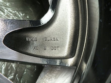 Laden Sie das Bild in den Galerie-Viewer, 1x Alufelge 20 Zoll 8.0" 5x114.3 40ET Glanz Schwarz 6UA6A Nissan Qashqai FEL6377630057tw