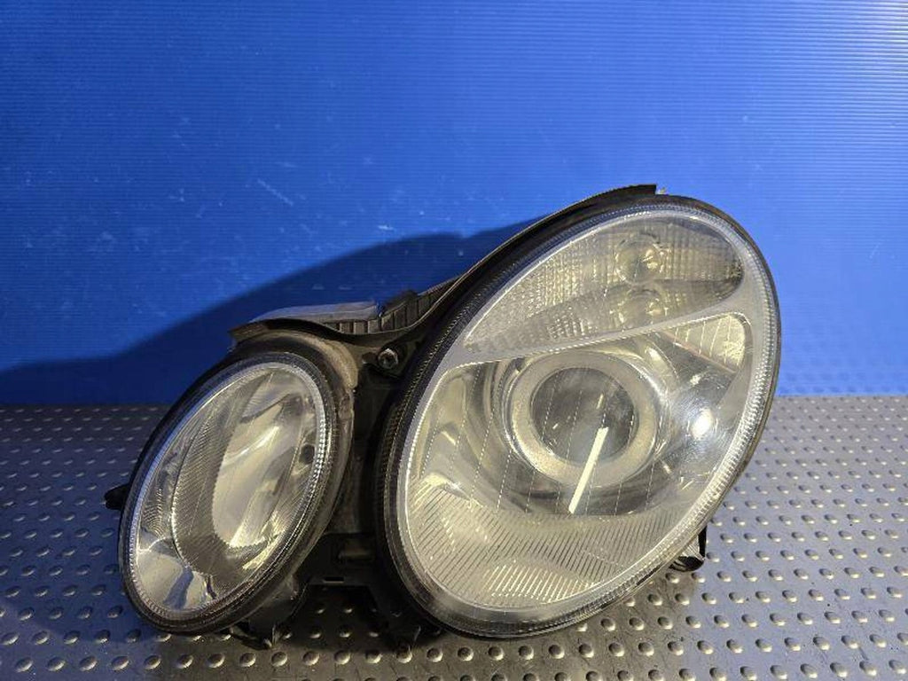 Frontscheinwerfer Mercedes-Benz W211 FOY7995 Links Scheinwerfer Headlight SCH8834017129mb
