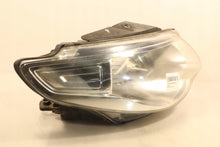 Laden Sie das Bild in den Galerie-Viewer, Frontscheinwerfer VW Passat Cc 0301239202 Rechts Scheinwerfer Headlight SCH5285338963lc