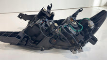 Laden Sie das Bild in den Galerie-Viewer, Frontscheinwerfer Toyota Land Cruiser 8113060M60 Rechts Scheinwerfer Headlight SCH1039829263rq