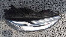 Laden Sie das Bild in den Galerie-Viewer, Frontscheinwerfer Audi A4 B9 8W0941034D LED Rechts Scheinwerfer Headlight