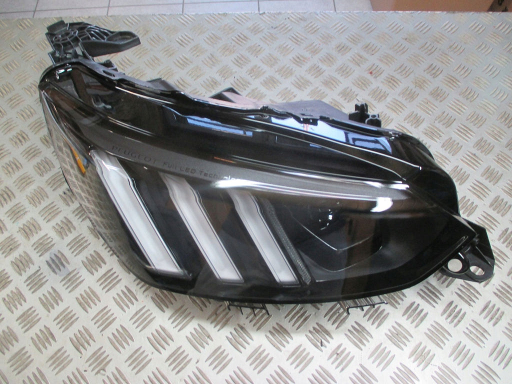Frontscheinwerfer Peugeot 208 II LED Ein Stück (Rechts oder Links) Headlight SCH2319342181jg