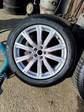 Load image into Gallery viewer, 1x Alufelge 20 Zoll 8.5" 5x112 20ET Glanz Silber 4M8601025T Audi Q8 Rim Wheel FEL2700481308wy
