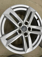 Laden Sie das Bild in den Galerie-Viewer, 4x Alufelge 17 Zoll 7.0" 5x112 42ET Glanz Silber 8W0601025P Audi B9 Rim Wheel FEL8704660310tb