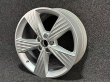 Load image into Gallery viewer, 1x Alufelge 19 Zoll 89A601025B Audi E-Tron Sportback Q4 Rim Wheel FEL2501265883bc