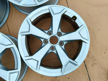 Laden Sie das Bild in den Galerie-Viewer, 4x Alufelge 17 Zoll 7.0" 5x112 45ET Silber 81A071497AXA Audi Rim Wheel FEL7549827062ht