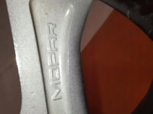 Load image into Gallery viewer, 1x Alufelge 16 Zoll 6.5" 5x110 40ET Glanz Graphit 735657536 Jeep Rim Wheel FEL6665514507qr