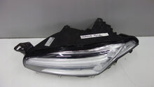 Laden Sie das Bild in den Galerie-Viewer, Frontscheinwerfer Volvo Xc90 32228302 LED Links Scheinwerfer Headlight
