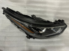 Laden Sie das Bild in den Galerie-Viewer, Frontscheinwerfer Toyota Highlander 10000-8A06K Rechts Scheinwerfer Headlight SCH9373129362zy