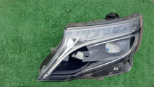 Laden Sie das Bild in den Galerie-Viewer, Frontscheinwerfer Mercedes-Benz W447 A4479061401 LED Links Headlight