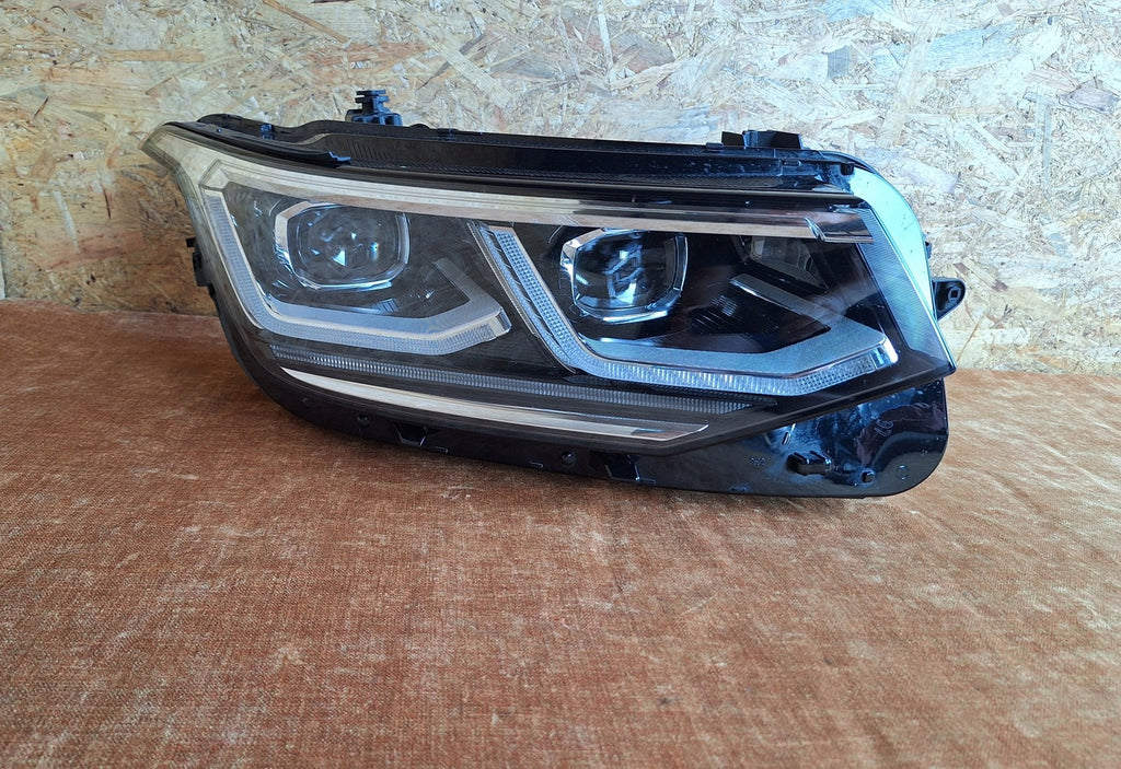 Frontscheinwerfer VW Tiguan 5NB941082G Rechts Scheinwerfer Headlight