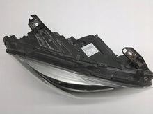 Laden Sie das Bild in den Galerie-Viewer, Frontscheinwerfer Mercedes-Benz A2468207261 Rechts Scheinwerfer Headlight SCH5125091094jd