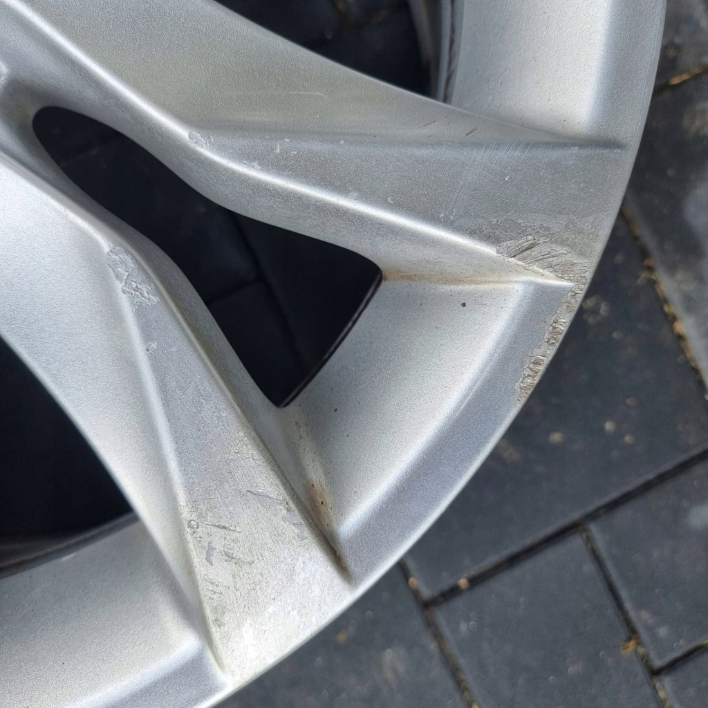 1x Alufelge 17 Zoll 7.0" 5x108 9671401480 Peugeot 508 Rim Wheel FEL5649786079ut