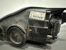 Laden Sie das Bild in den Galerie-Viewer, Frontscheinwerfer Ford Mondeo 7S71-13W029-AJ Rechts Scheinwerfer Headlight SCH8713165255wk