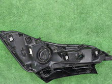 Laden Sie das Bild in den Galerie-Viewer, Frontscheinwerfer Hyundai Tucson 92207N7000 Full LED Links Headlight SCH4032187920su