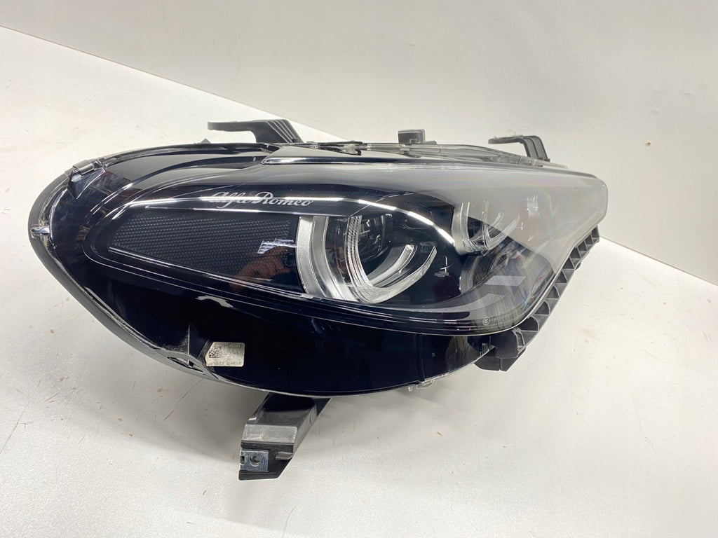 Frontscheinwerfer Alfa Romeo Giulia 00505769790 LED Rechts Headlight SCH8836194639nq