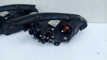 Laden Sie das Bild in den Galerie-Viewer, Frontscheinwerfer BMW E60 7044675 7044676 Ein Satz Scheinwerfer Headlight SCH4019930728dr
