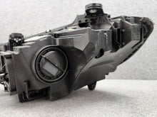 Laden Sie das Bild in den Galerie-Viewer, Frontscheinwerfer Mercedes-Benz W206 A2069063605 LED Rechts Headlight SCH7092777594ie