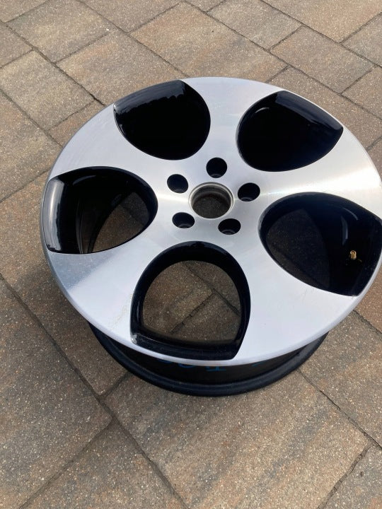 1x Alufelge 18 Zoll 5x112 1K0601025BA VW Golf V Rim Wheel FEL8720049632fu