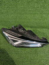 Laden Sie das Bild in den Galerie-Viewer, Frontscheinwerfer Seat Tarraco 5FJ941008 Rechts Scheinwerfer Headlight SCH1379219708vb