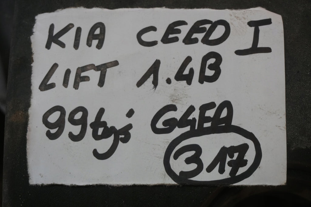 Motor Kia Ceed G4FA 1.4 158TKm 2010 Benzin Engine Unkomplett