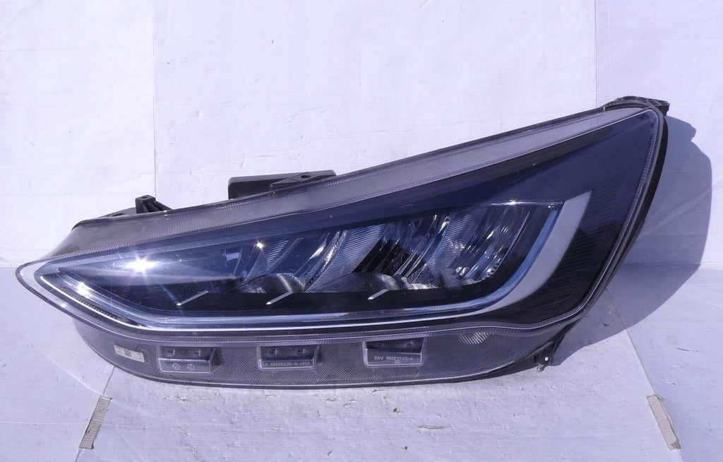 Frontscheinwerfer Ford Focus NX7B-13E015-CD LED Ein Stück (Rechts oder Links) SCH7228437234pj